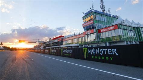 MOTOGP Brno anuncia que se cae del calendario de MotoGP en ...