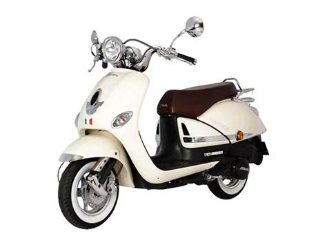 Motoneta Italika Vitalia 125. | Motoneta italika, Motos italika, Moto ...