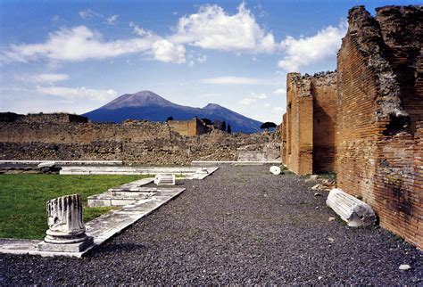 Mount Vesuvius   Wikipedia