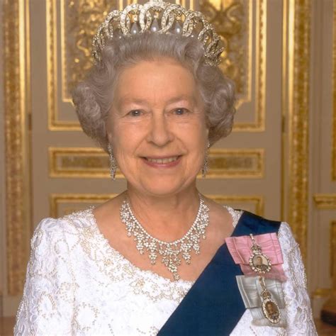 Movimiento de Diversidad en Resistencia: Reina Isabel II firmará ...