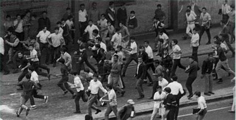 Movimiento Estudiantil de 1968 Riña entre IPN y UNAM 1 julio FOTO UNAM ...