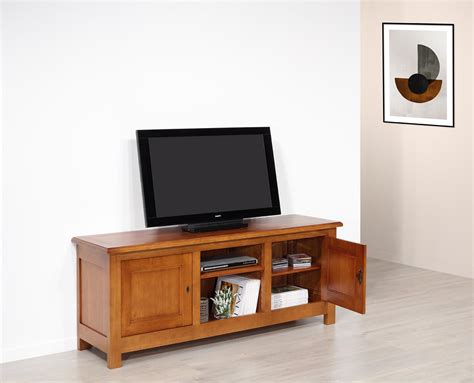 Mueble de TV Amaury fabricado en madera de roble macizo al ...