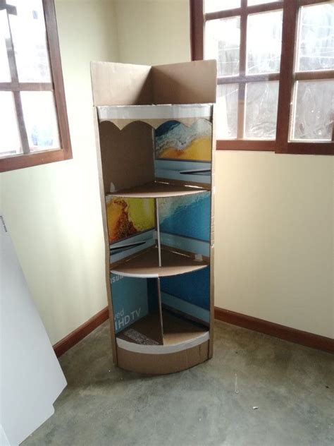 Mueble hecho de cartón reciclado | Home decor, Bookcase, Shelves