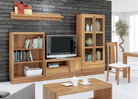 Mueble para Televisión en madera de pino.