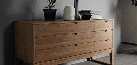 Muebles de madera de pino para tu hogar | Decoración