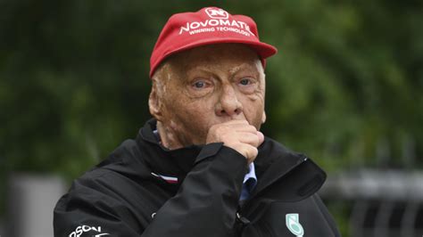 Muere Niki Lauda, que vivió gracias al trasplante de riñon de su mujer ...