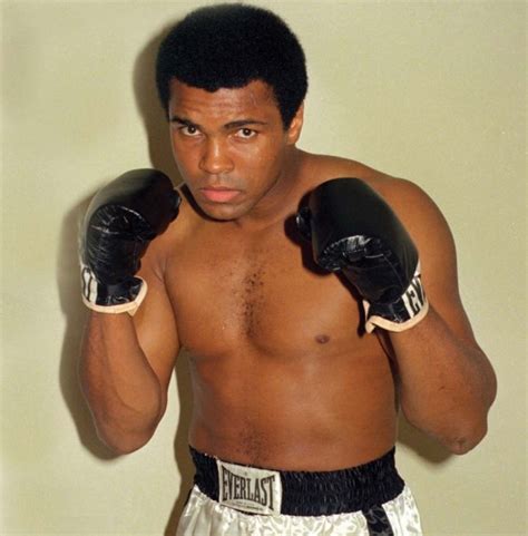 Muhammad Ali   Bio, Net Worth, Facts, Boxer, Record, Death ...