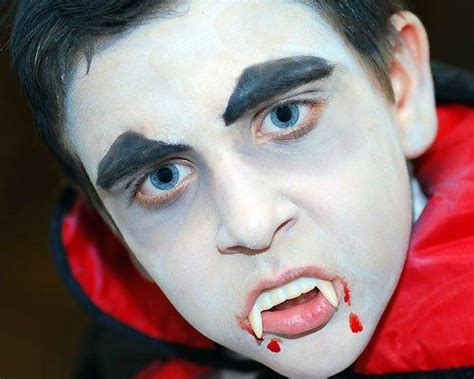 Mundo FiLi: Maquillaje apropiado para el Halloween de los ...