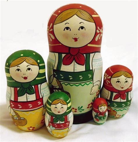 Muñecas rusas munecas granjeras, set de 5 piezas,   $30.00 USD   Subastas