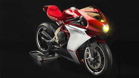 MV Agusta Superveloce 800 Wins Best In Class Because Of Course It Does