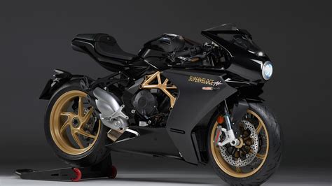 MV Agusta’s Superveloce 800 Is Like a Grand Prix Racer for the Street ...