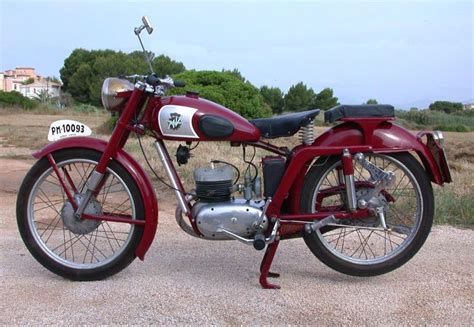 MV Avelló 125 Sport de 1954 | Motorcycle, Bike, Moped