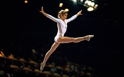 Nadia Comaneci at the 1976 Montreal Olympics | Ginnastica ...