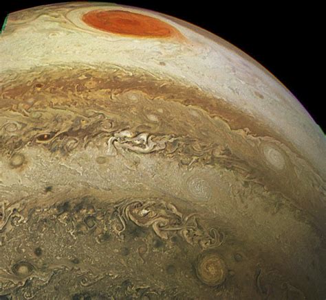 Nasa revela impresionantes fotos de Júpiter captadas por la sonda Juno ...