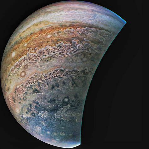 NASA toma espectaculares imágenes de tormentas en Júpiter  FOTOS ...