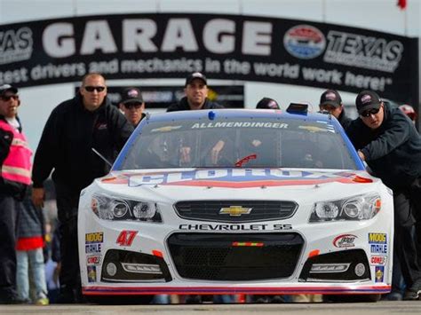 NASCAR, Fanatics bringing megastore to tracks
