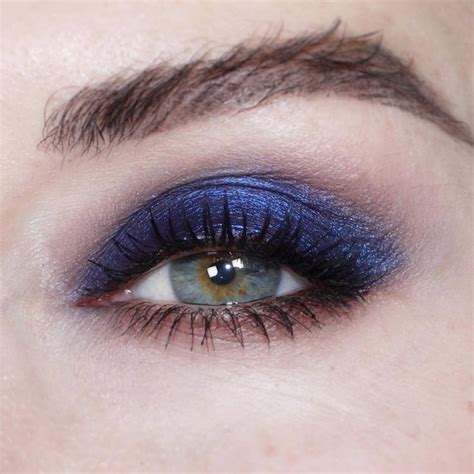 navy blue smokey eye | Make up in 2019 | Makeup, Eye makeup, Beauty makeup