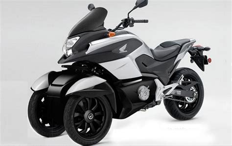 NC 750 3D, se especula que será la nueva motocicleta de tres ruedas de ...