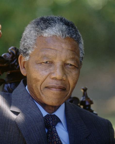 Nelson Mandela   Biography