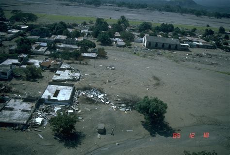 Nevado del Ruiz Images Tragedy in 1985 More than 23,000 ...