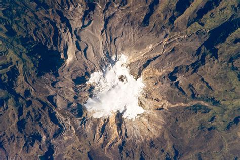 Nevado del Ruiz Volcano, Colombia : Image of the Day