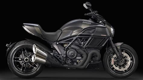New 2017 Ducati Diavel Carbon Motorcycles in Albuquerque ...