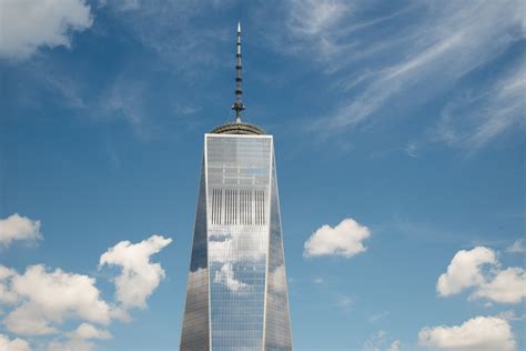 New Book Details the Building of One World Trade Center ...