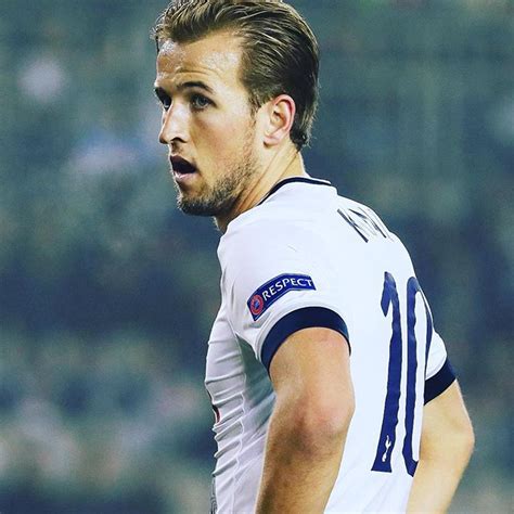 New Deal With Harry Kane | Spurs | Soccer Box