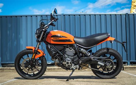 New Ducati Scrambler Sixty2 2017 For Sale ⋆ Motorcycles R Us