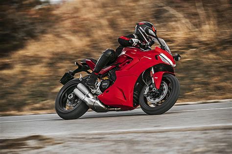 New Ducati SuperSport 950  2021  | Full spec, tech & prices