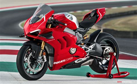 New Panigale V4 R Is the Most Powerful Ducati Production ...