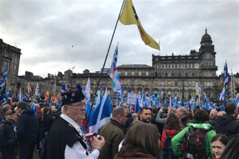 Nicola Sturgeon:  La independencia de Escocia está cada ...