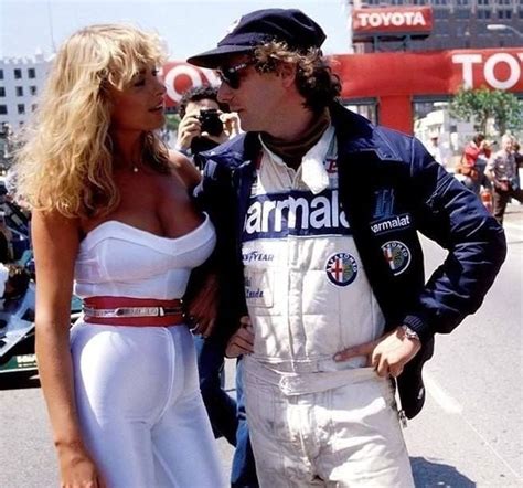 Niki Lauda | Grid girls, Formula 1 girls, Racing girl