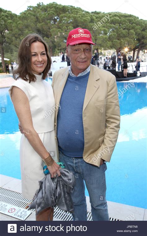 Niki Lauda y esposa Birgit. Tamara Ecclestone asistir a Amber Lounge ...