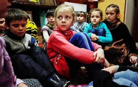 Niños de Ucrania sufren los efectos de la guerra   MentePost