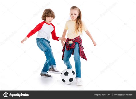 niños jugando al fútbol — Foto de stock  NatashaFedorova ...