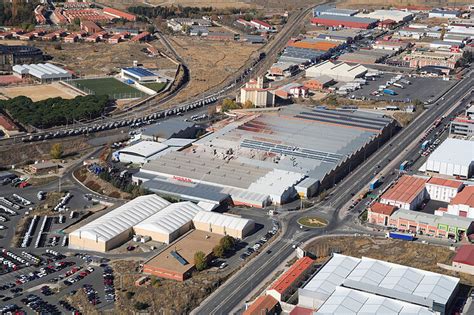 Nissan garantiza el futuro de su fábrica de Ávila | Motor