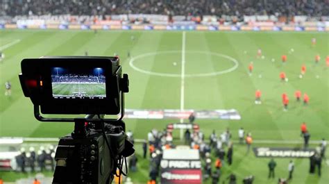 No se permite el ingreso de cámaras a los estadios   Nexo Diario