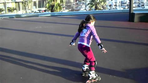 Noa roller pro 6 años niña patinando   YouTube