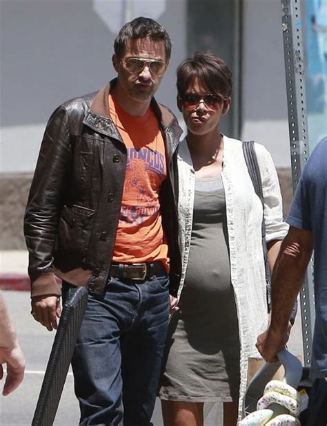 Nosee Rosee: Halle Berry And Olivier Martinez Choose ...