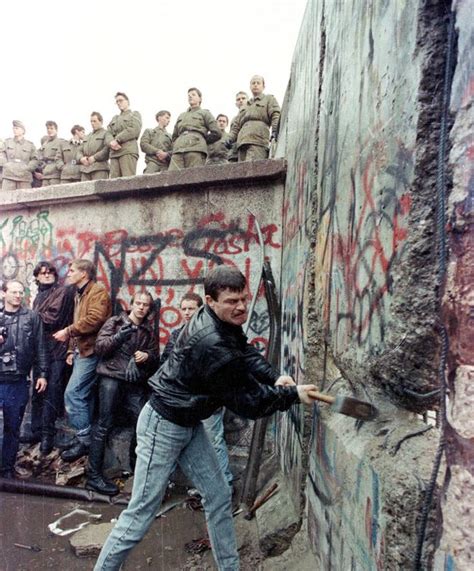 Noticias de Alemania: 26 aniversario de la caída del Muro ...