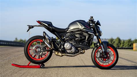 Nueva Ducati Monster 937 2021 | MOTOSAN