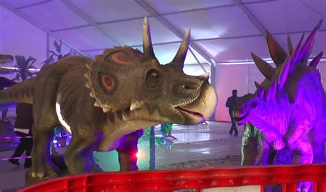 Nueva exposición de dinosaurios a tamaño real   Madrid con niños ...