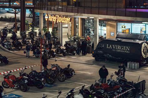 Nuevo concesionario Harley Davidson en el Centro Comercial X Madrid ...