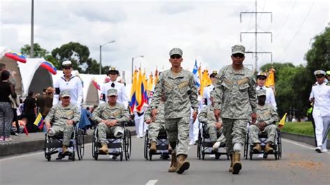 NUEVO UNIFORME ARMADA NACIONAL DE COLOMBIA   YouTube