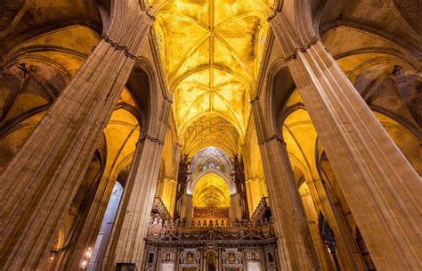 Ocho maravillas del Gótico en España