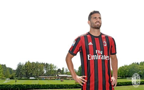 OFICIAL: AC Milan es el nuevo club de Mateo Musacchio ...