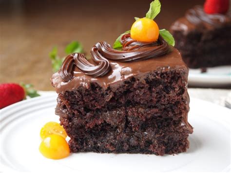 One Bowl Moist Chocolate Cake | PERU DELIGHTS