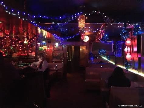 OnMilwaukee.com Bars & Clubs: 8 cozy Milwaukee bars