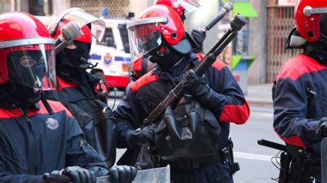Oposiciones 2021: Ertzaintza y Policía Local covocan 700 ...